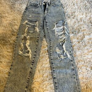 Garage Distressed Blue Jeans